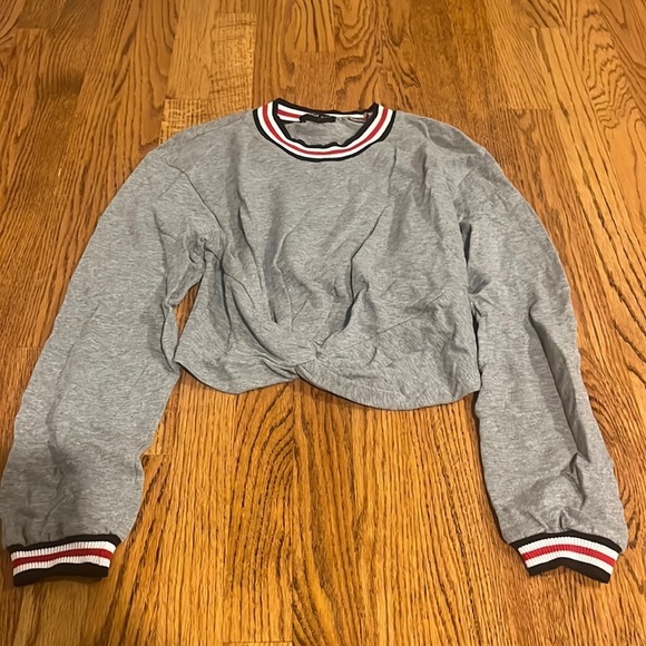 Mustard Seed Woman’s Grey Striped Crewneck Size S - Picture 1 of 5